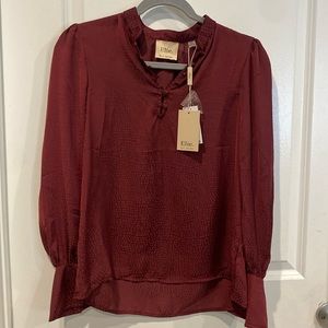 New Elie Tahari blouse, women’s size small,burgundy color